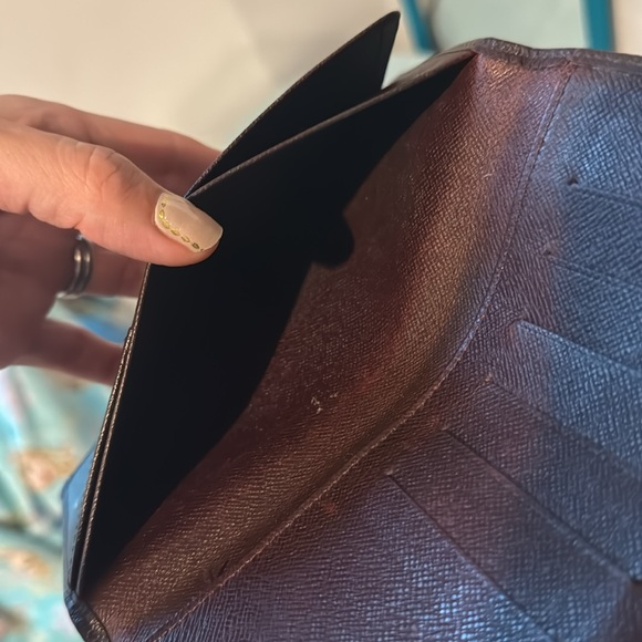Louis Vuitton Long Brown Taiga Bi-Fold Wallet EUC - Picture 10 of 10